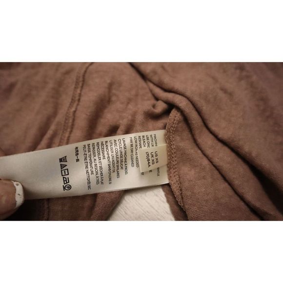 Free People OB1102105 Women's Sz XS Brown Lowdown Henley Oversized Linen Top $78 - Picture 6 of 10